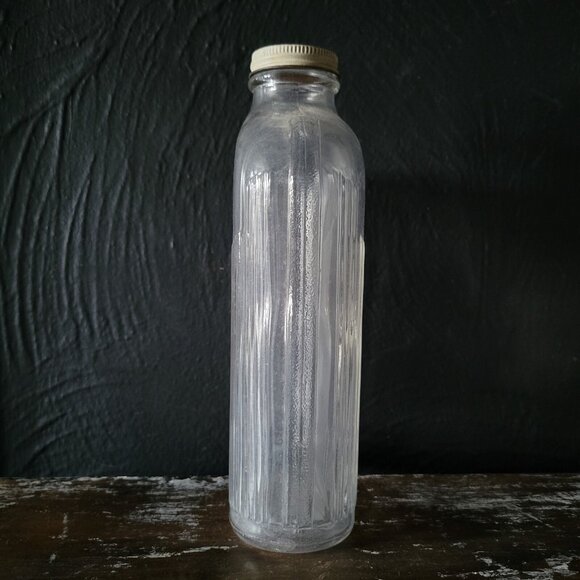1930's Owens-Illinois Glass Company Bottle Flask w/ Cap Refrigerator Bottle - Picture 2 of 7